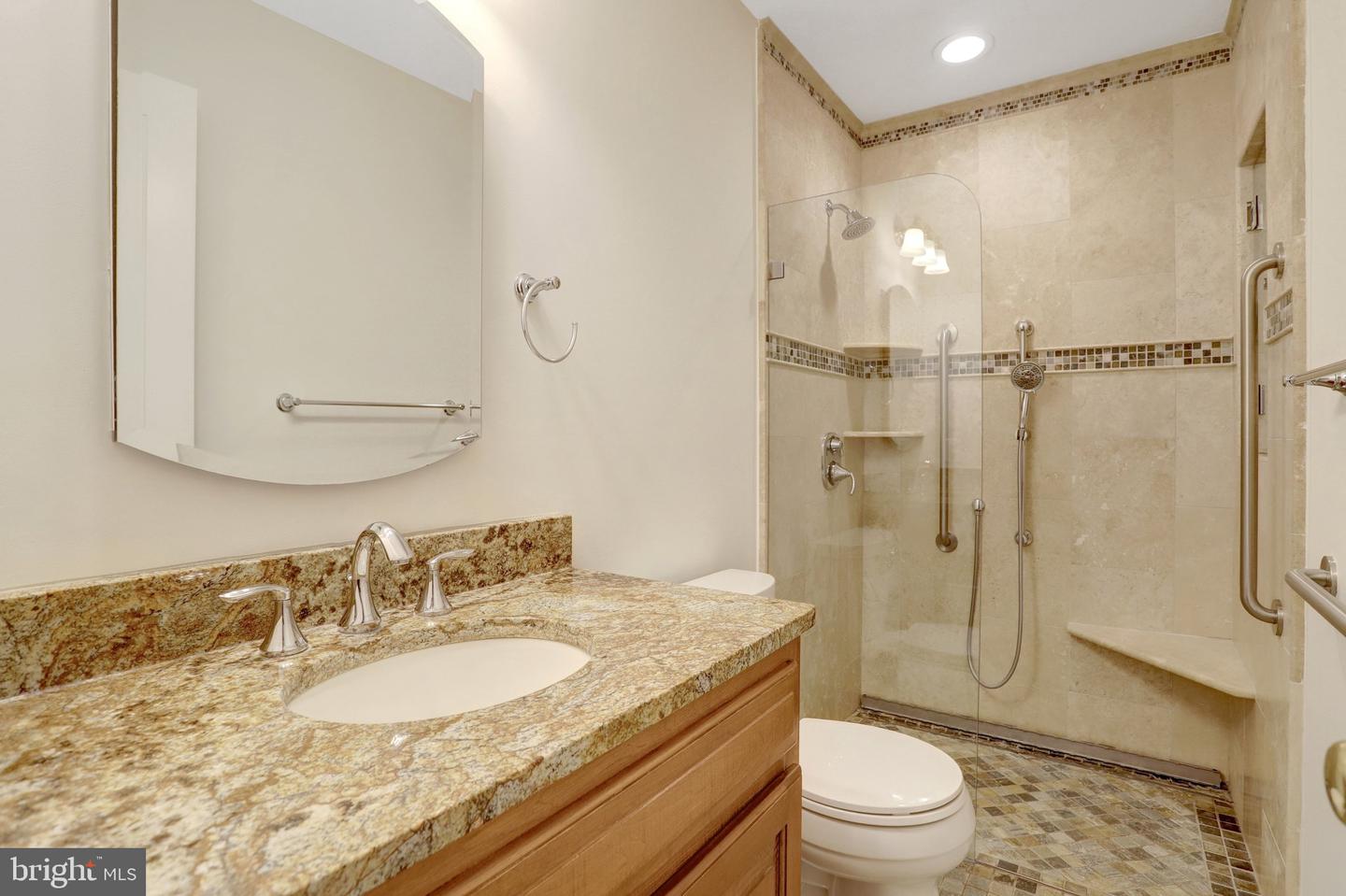 3236 Woodland Ln Property Photo 33