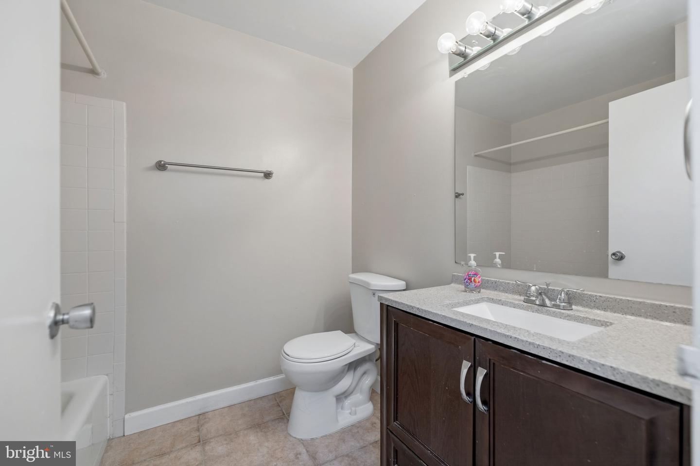 1443 Northgate #22b Property Photo 12