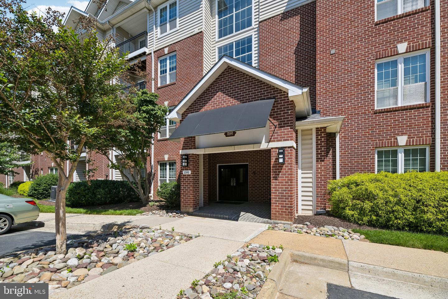 1591 Spring Gate Dr #3311 Property Photo 2
