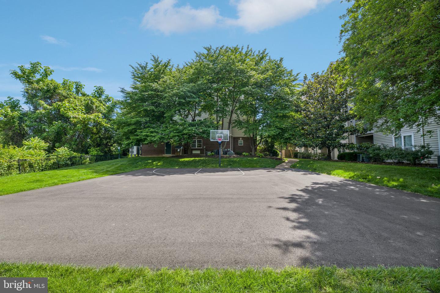 1591 Spring Gate Dr #3311 Property Photo 24