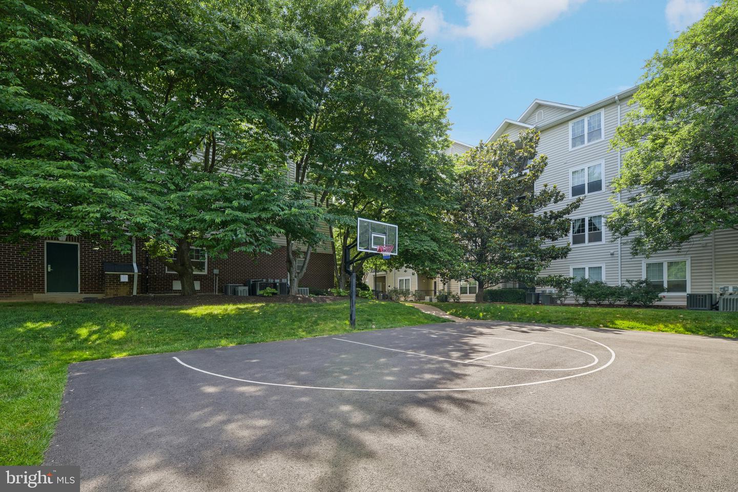 1591 Spring Gate Dr #3311 Property Photo 25