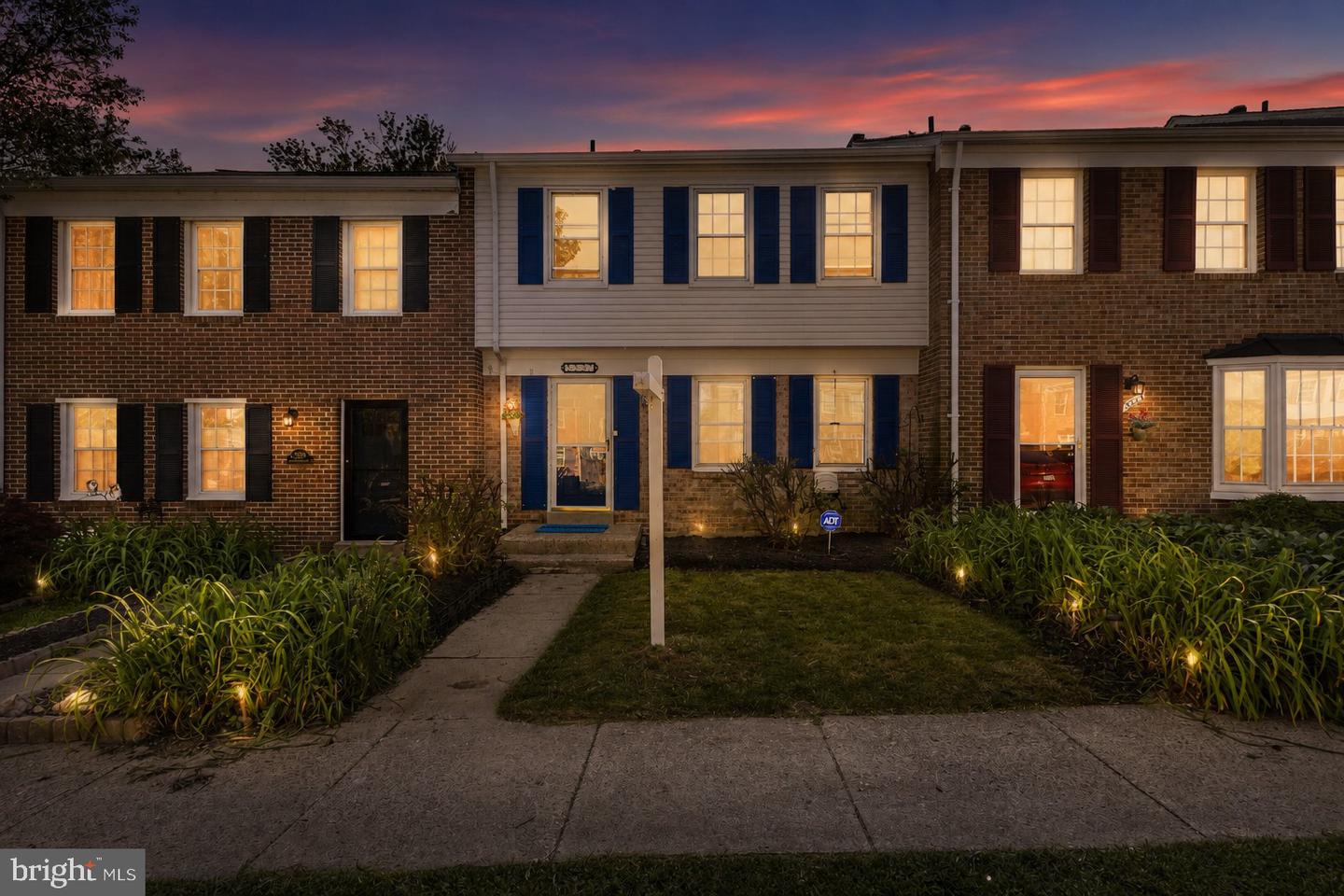 5537 KENDRICK LN Property Photo 1