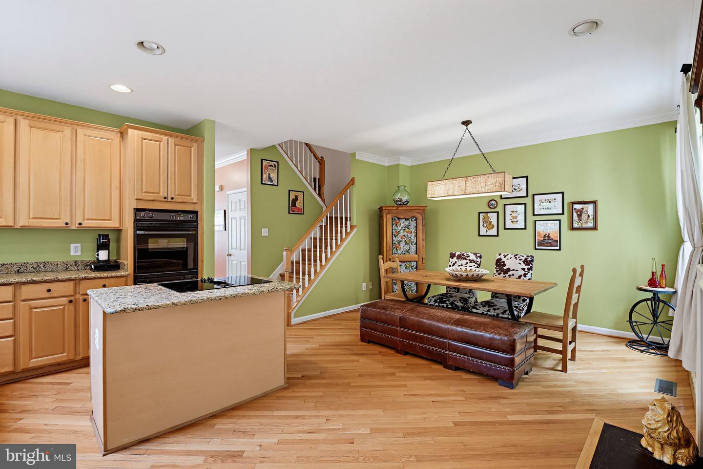 1212 Wild Hawthorn Way Property Photo 8
