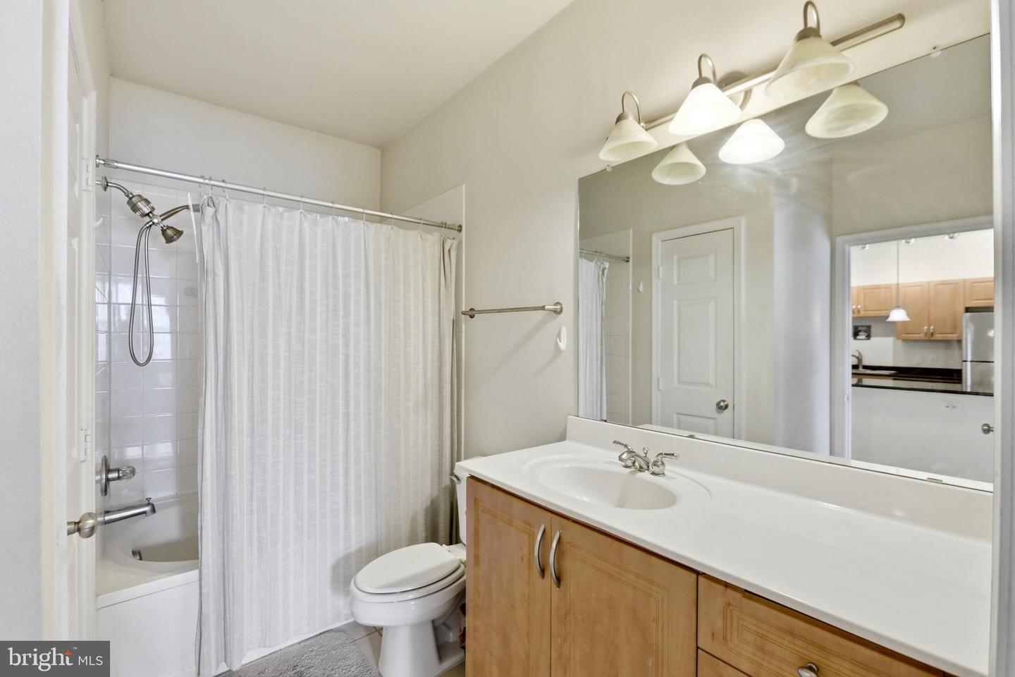 12913 Centre Park Cir #405 Property Photo 10