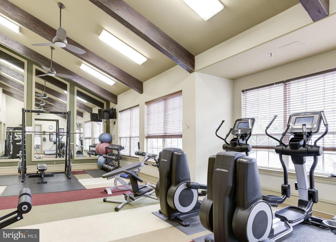 12913 Centre Park Cir #405 Property Photo 16