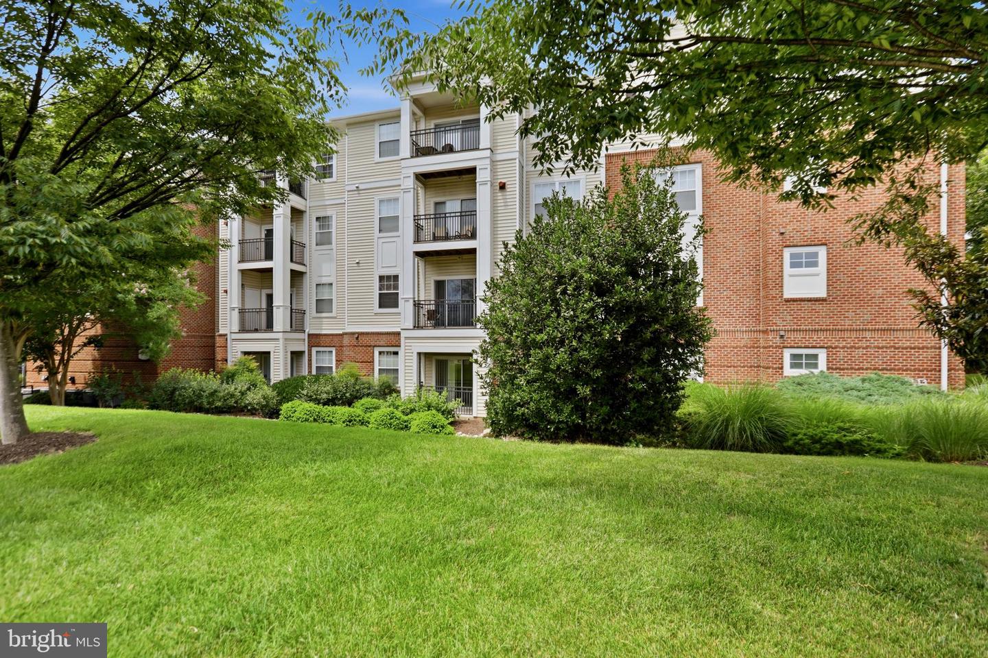 12913 Centre Park Cir #405 Property Photo 22