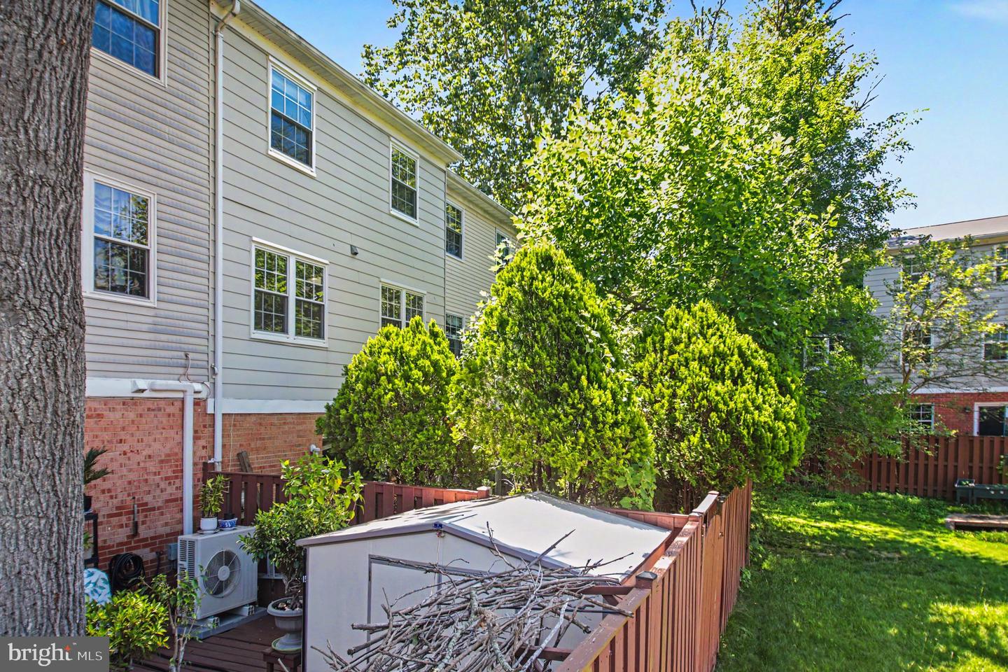 7718 Trevino Ln Property Photo 24