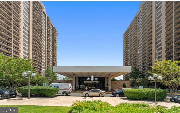 3705 S George Mason Dr #710s Property Photo 19