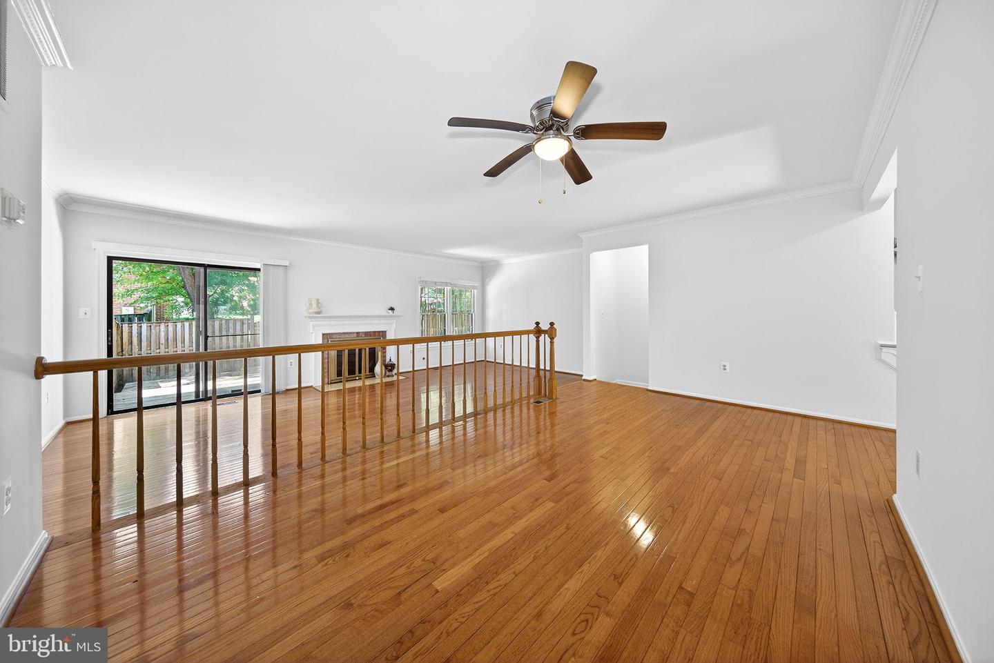 4867 Carriagepark Rd Property Photo 21