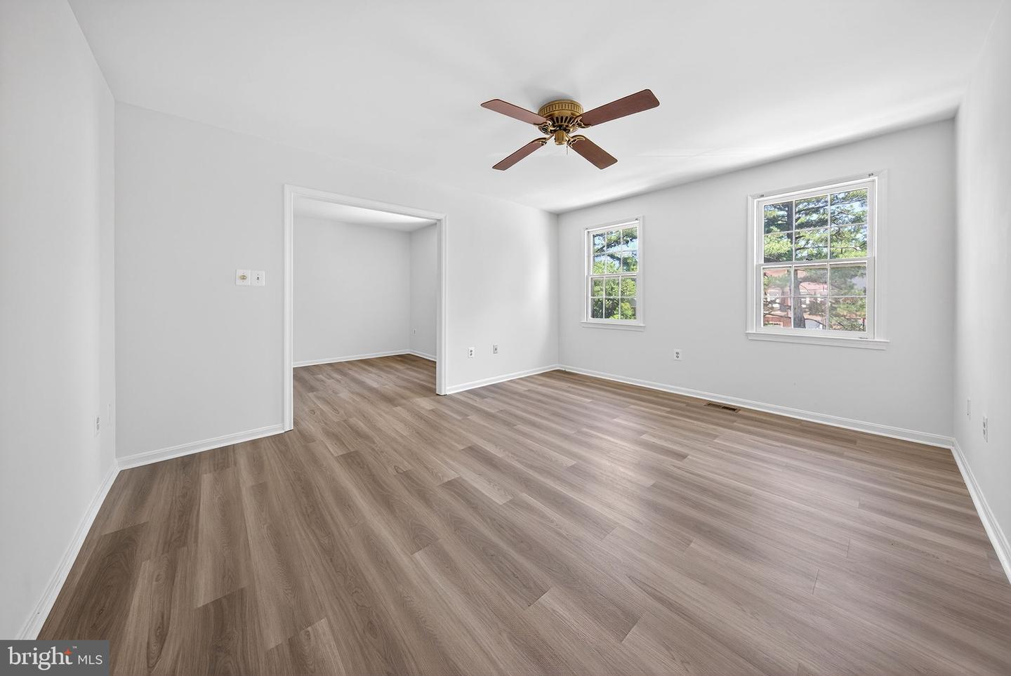 4867 Carriagepark Rd Property Photo 42