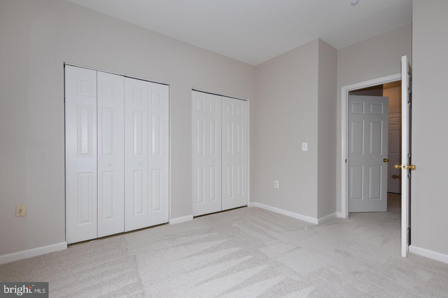 4144 Fountainside Ln #102 Property Photo 13