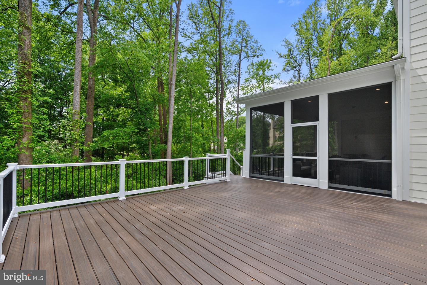 2305 Stryker Ave Property Photo 41