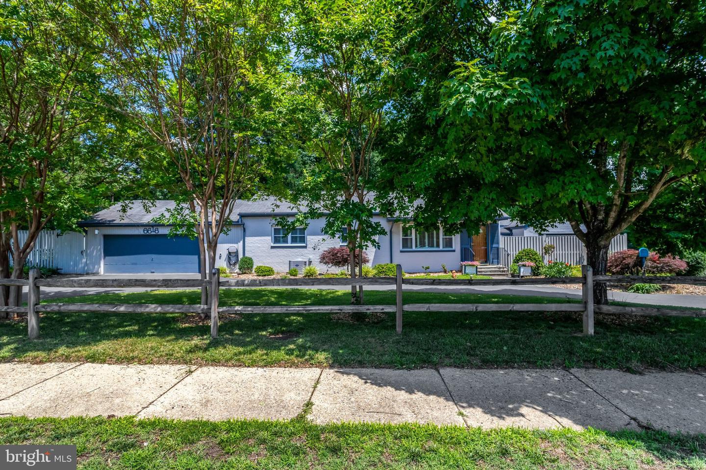 6616 Braddock Property Photo 6