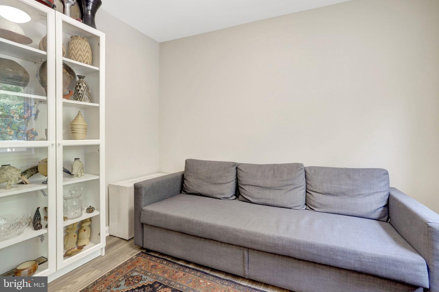 6616 Braddock Property Photo 34