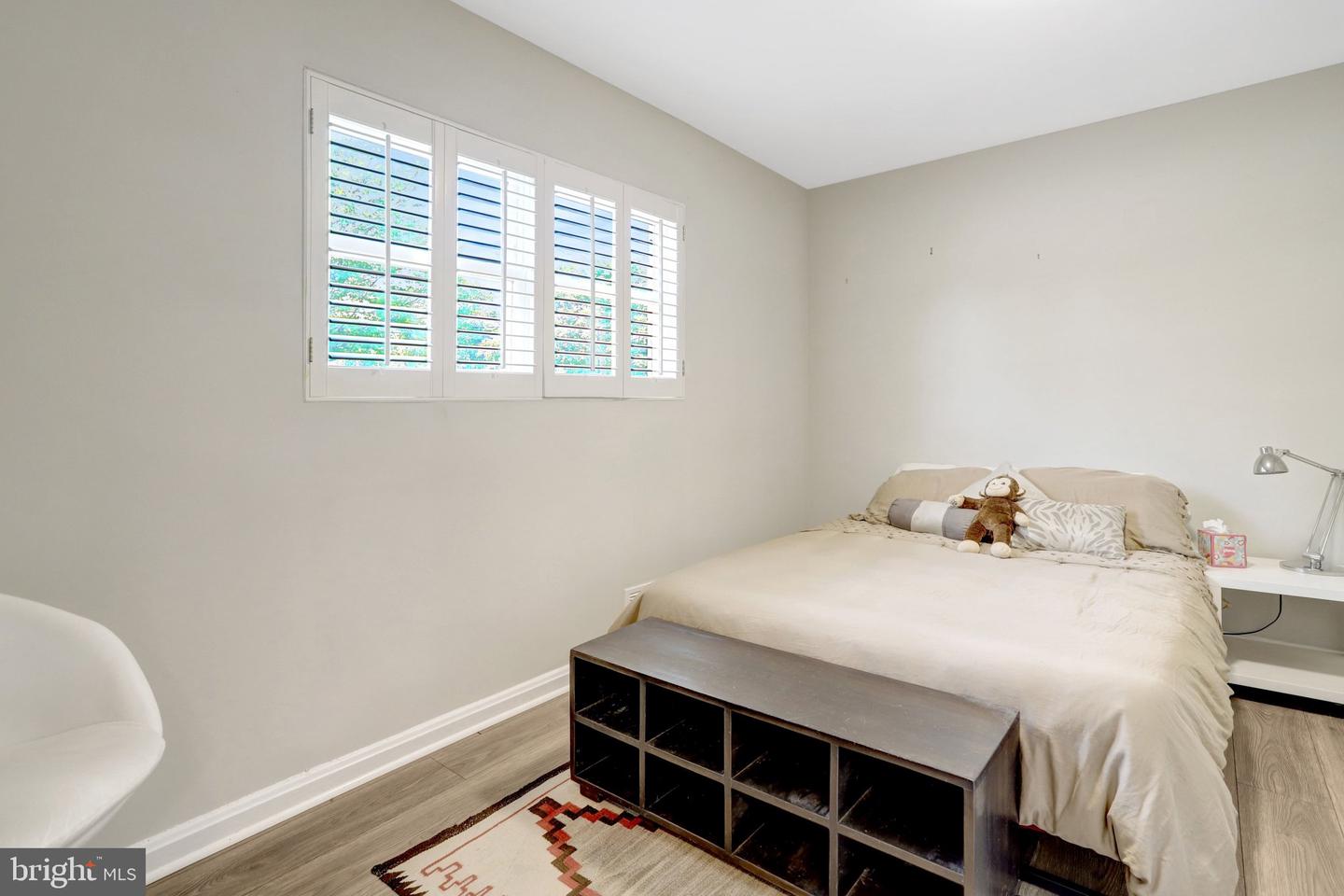 6616 Braddock Property Photo 35