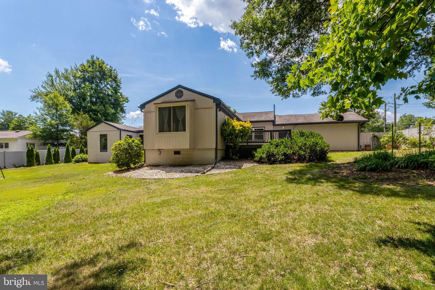 6616 Braddock Property Photo 54