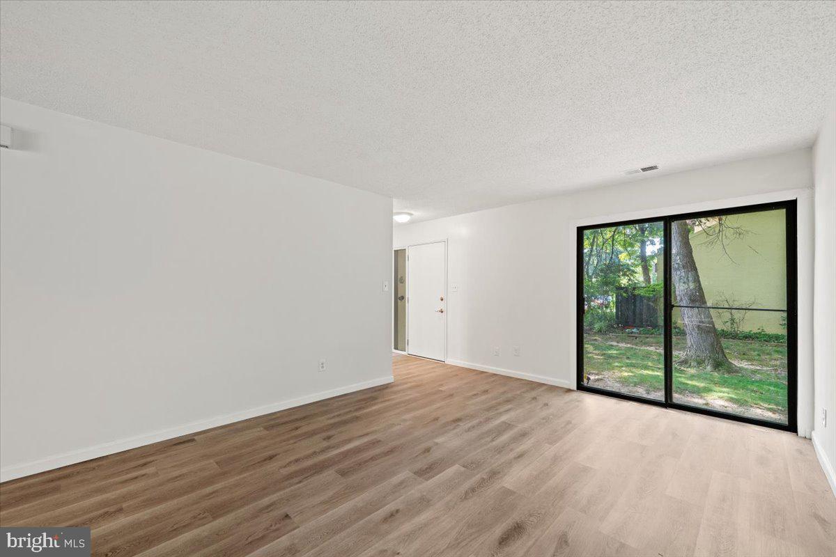 2130 Cartwright Pl Property Photo 5