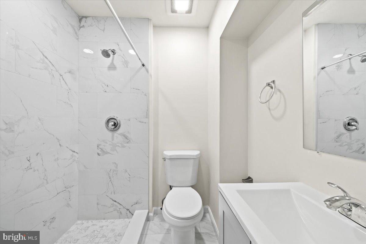2130 Cartwright Pl Property Photo 13