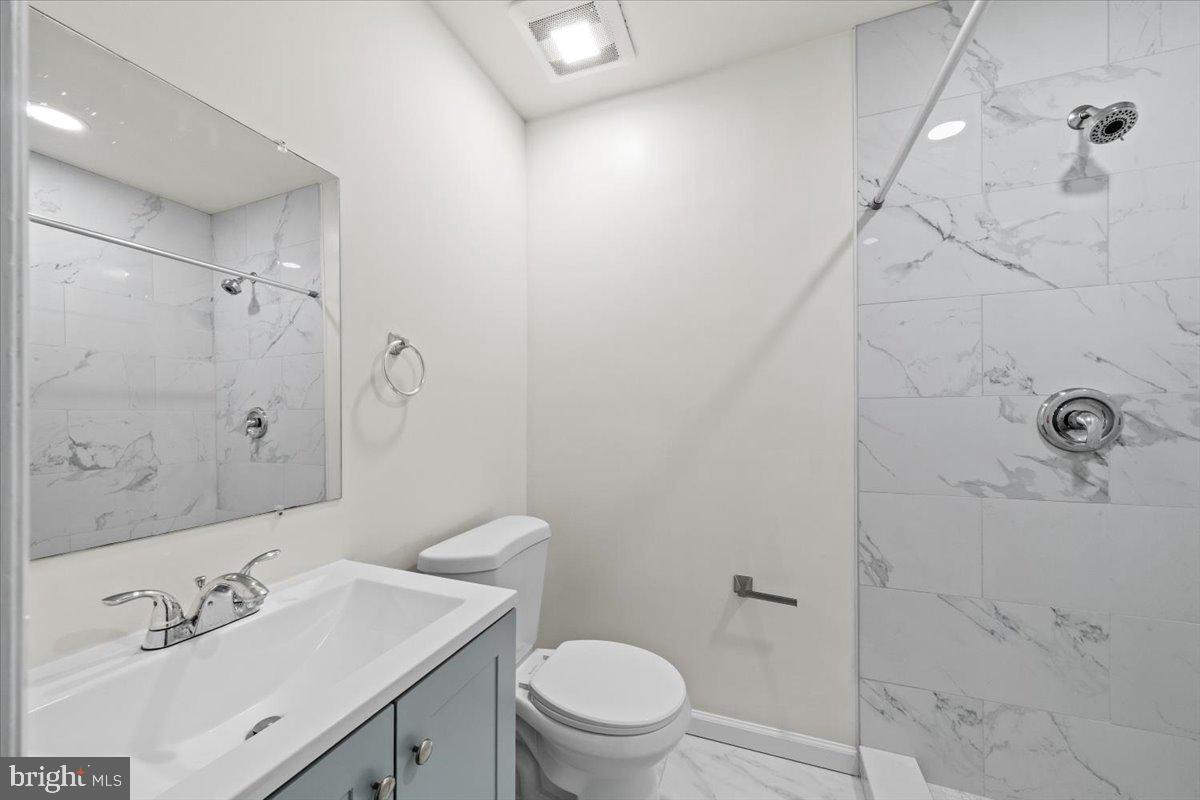 2130 Cartwright Pl Property Photo 15