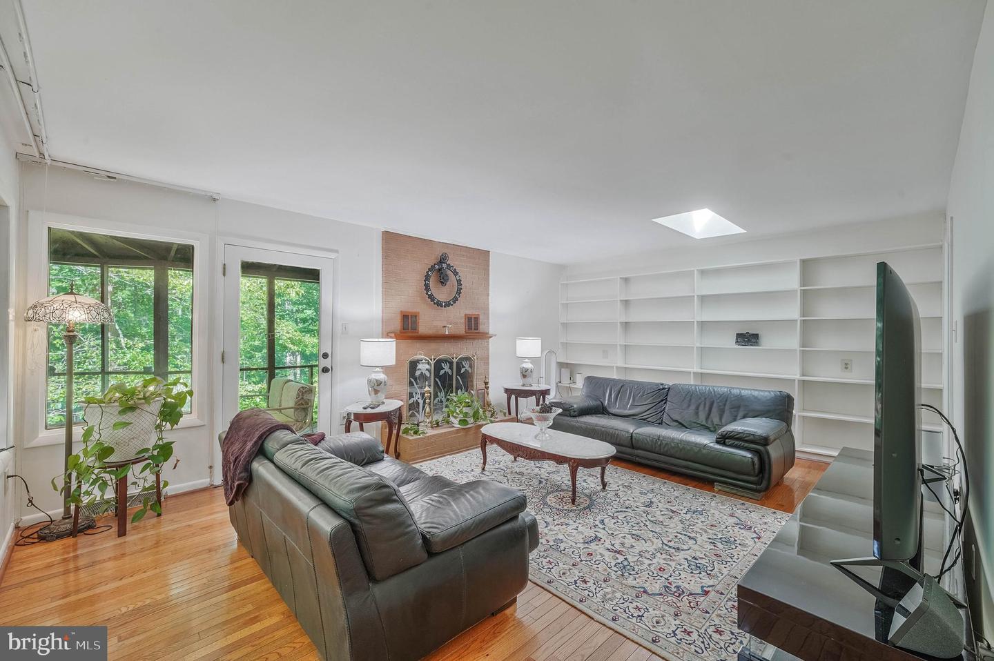 2026 Hunter Mill Rd Property Photo 15