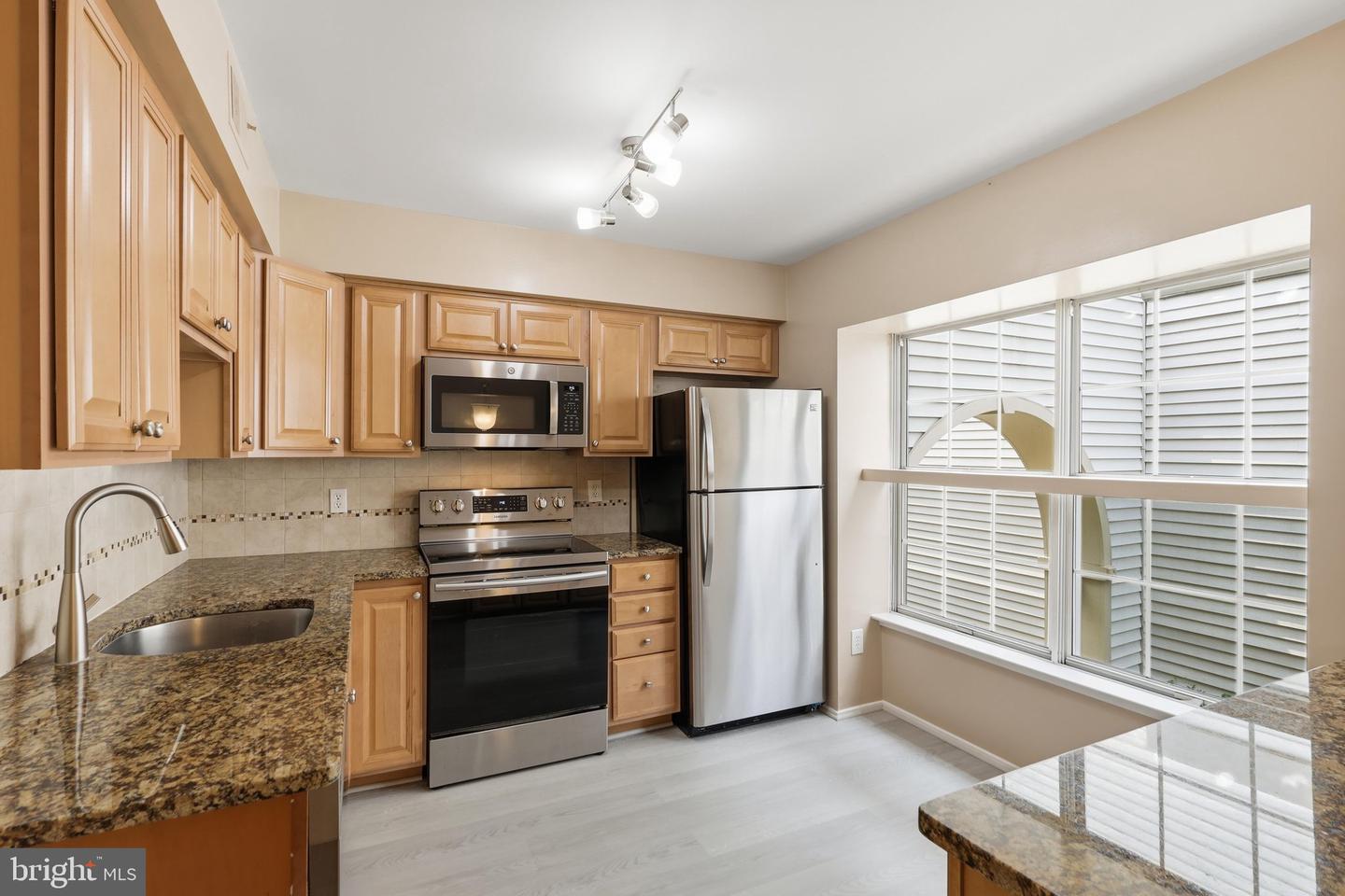 5906 Bridgetown Ct #37 Property Photo 10