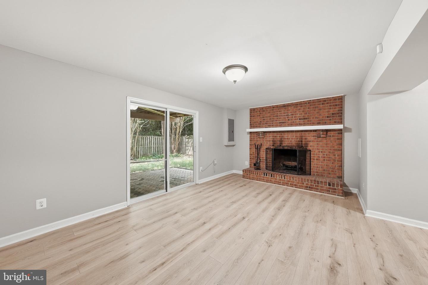 14126 Red River Dr Property Photo 5