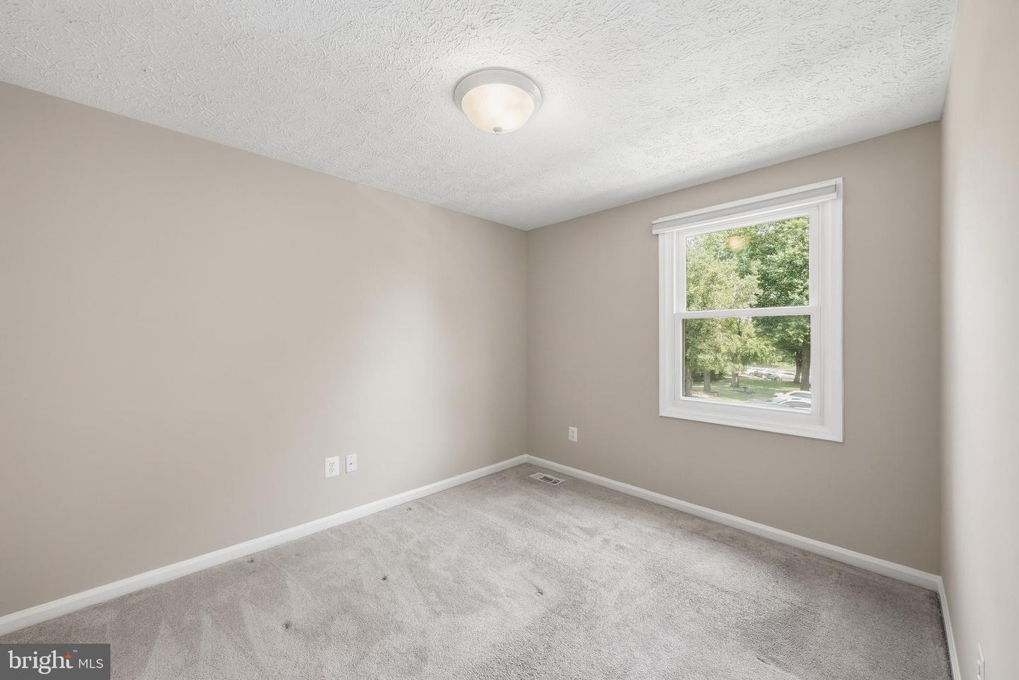 14126 Red River Dr Property Photo 18