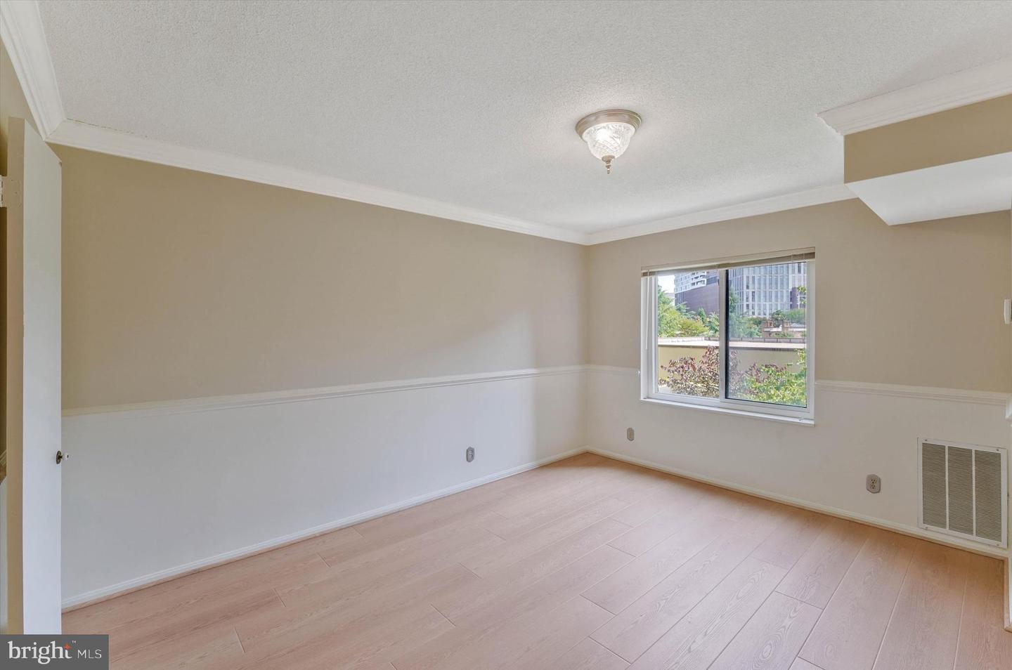 8360 Greensboro Dr #208 Property Photo 15