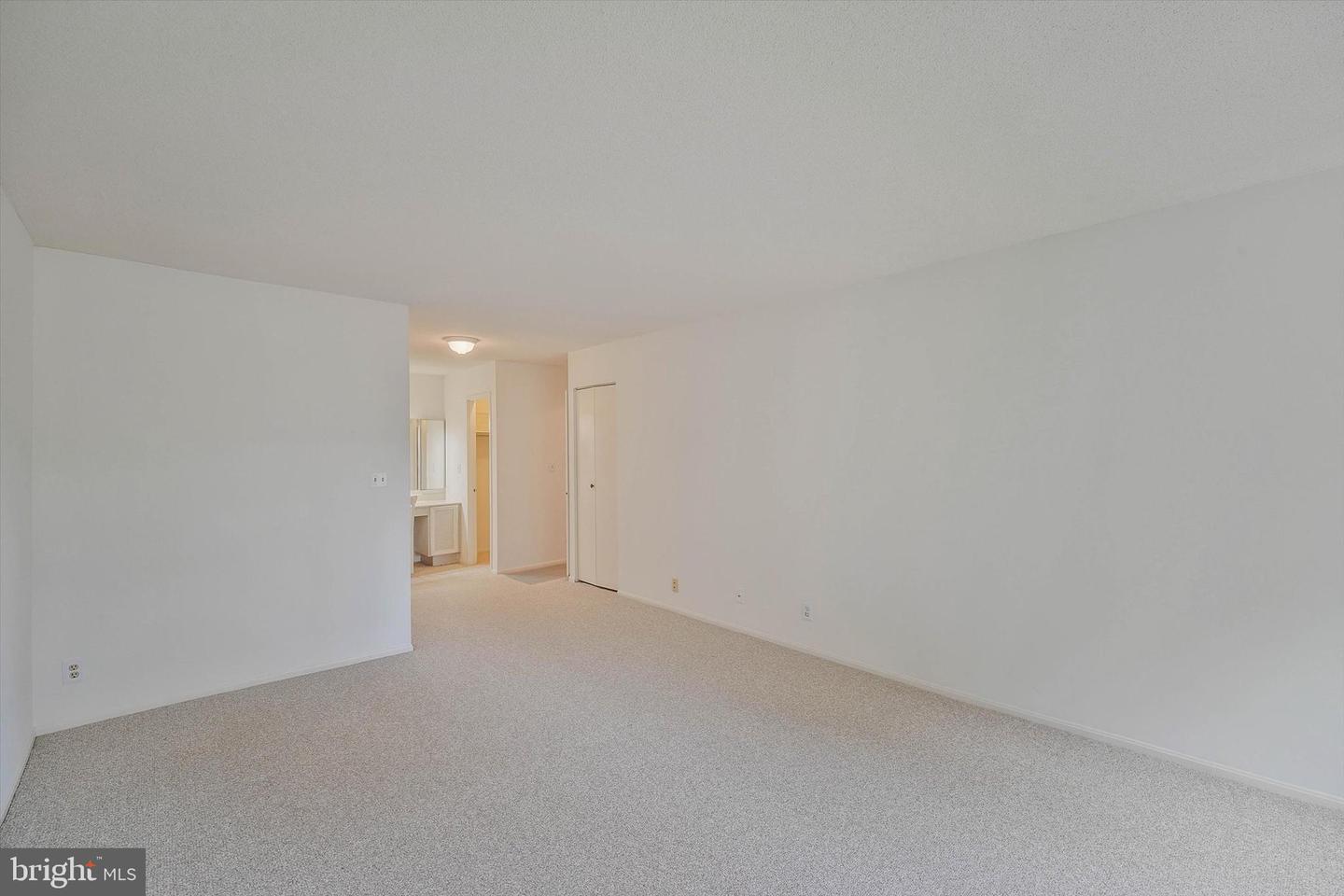 8360 Greensboro Dr #208 Property Photo 44