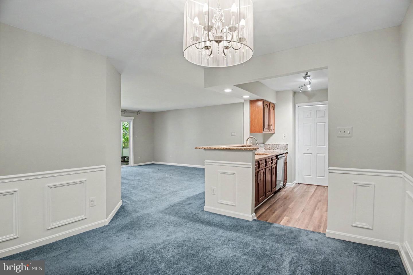 7718 Lafayette Forest Dr #176 Property Photo 7