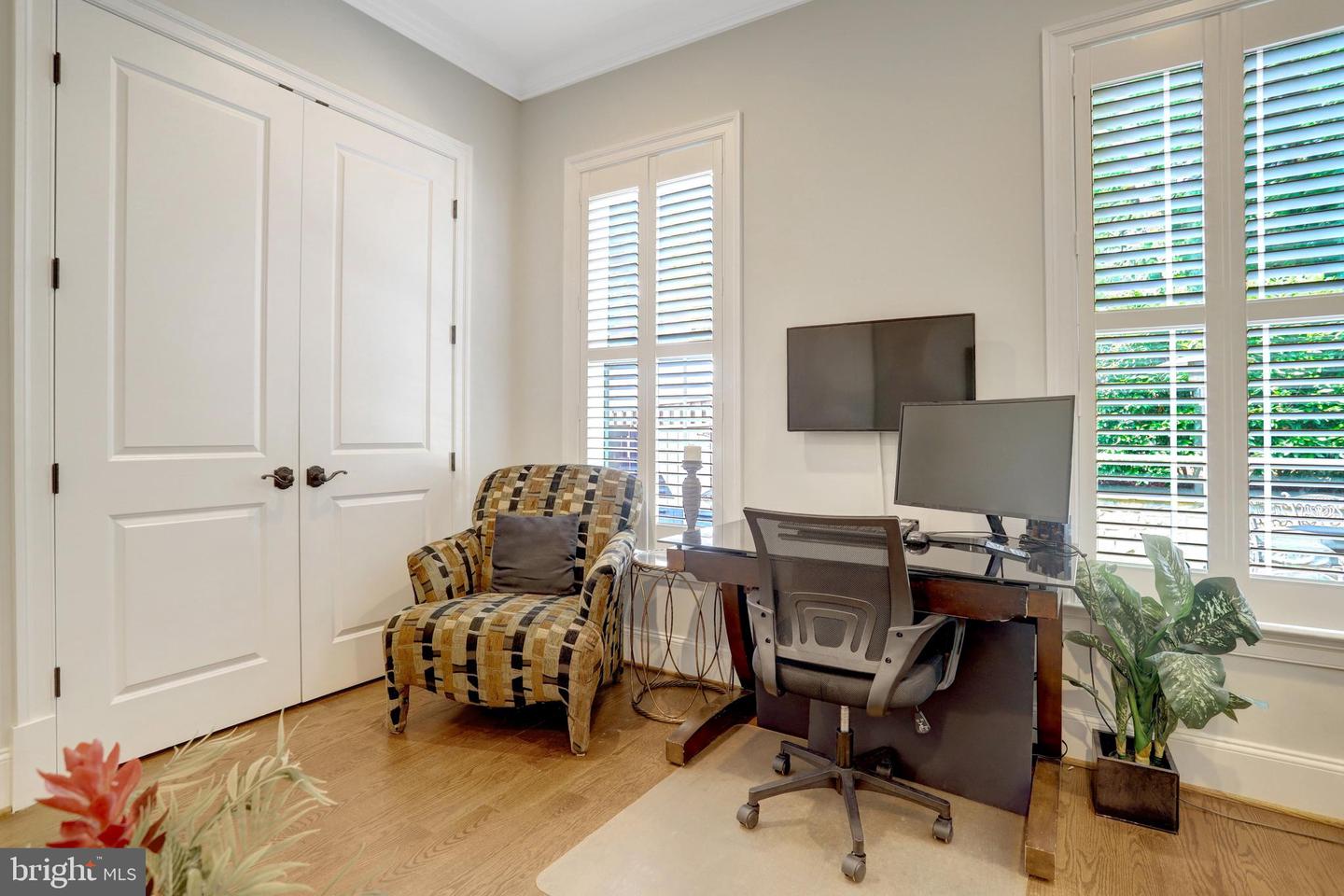 7108 Penguin Pl Property Photo 35