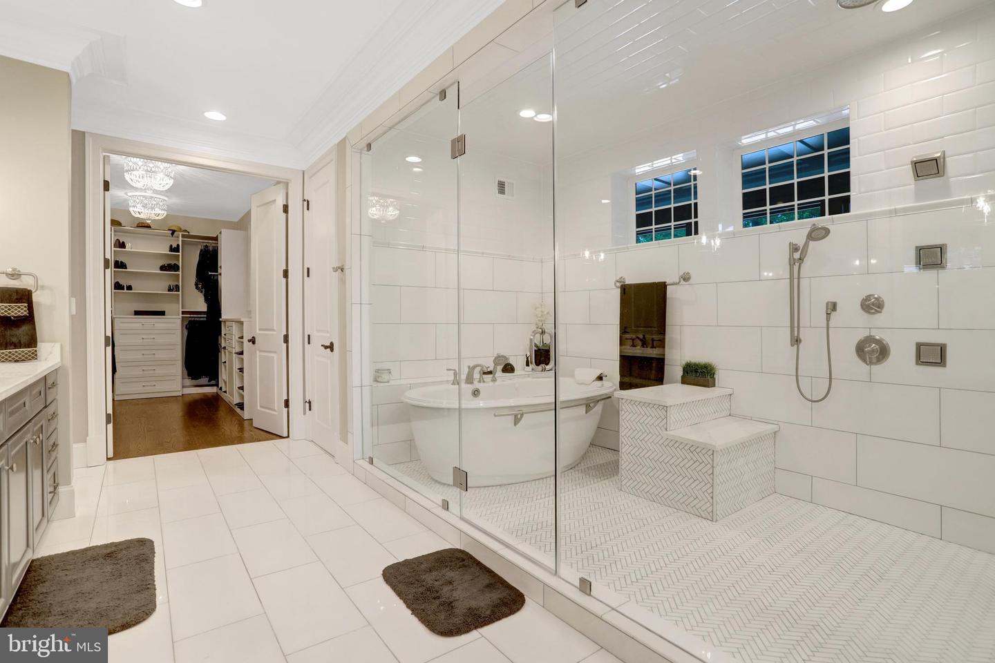 7108 Penguin Pl Property Photo 54