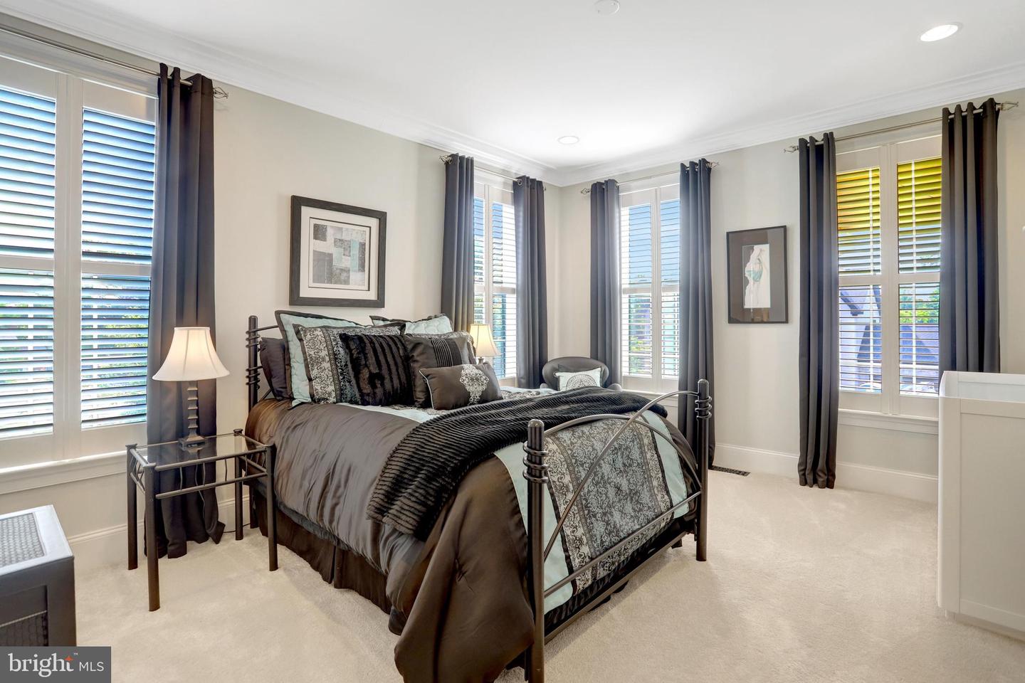 7108 Penguin Pl Property Photo 65