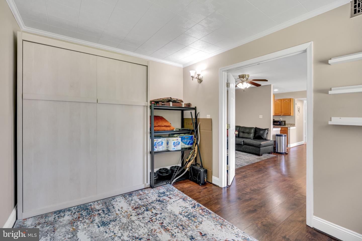 4943 Americana Dr #d-102 Property Photo 16