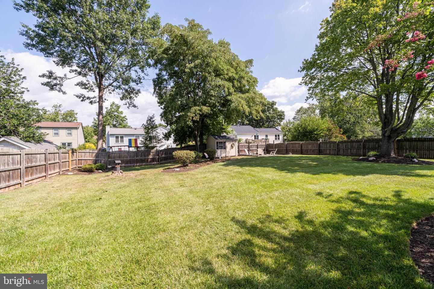 15206 Bannon Hill Ct Property Photo 23