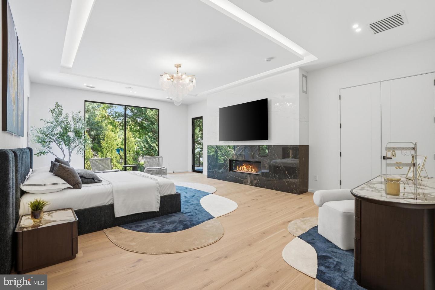 1803 Dumbarton St Property Photo 66