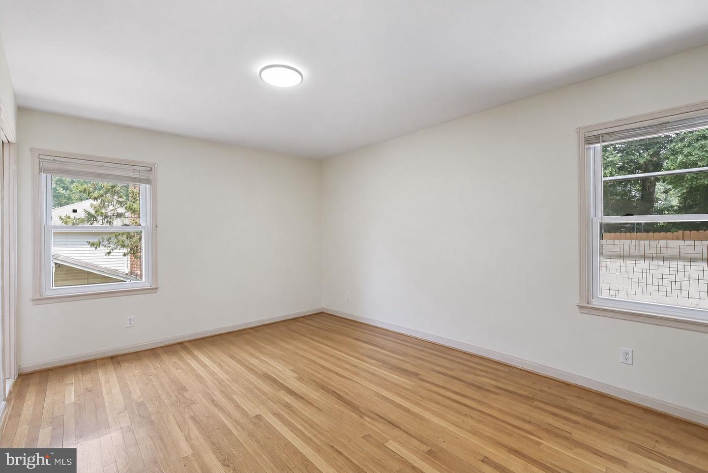 8418 Stone Gate Dr Property Photo 17