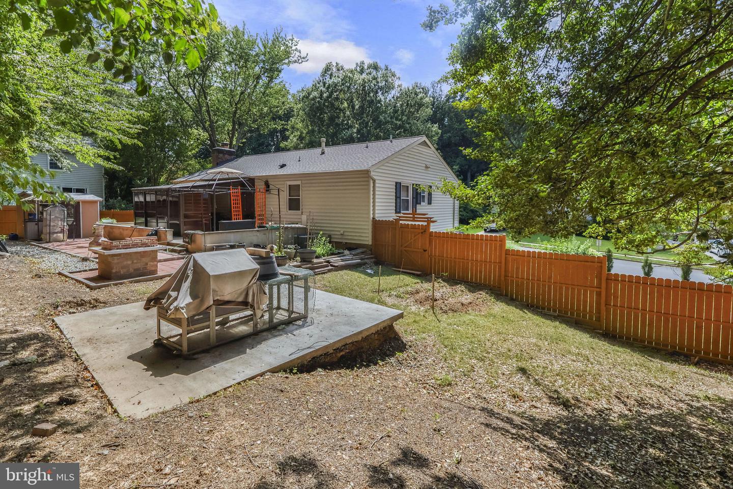 8418 Stone Gate Dr Property Photo 40