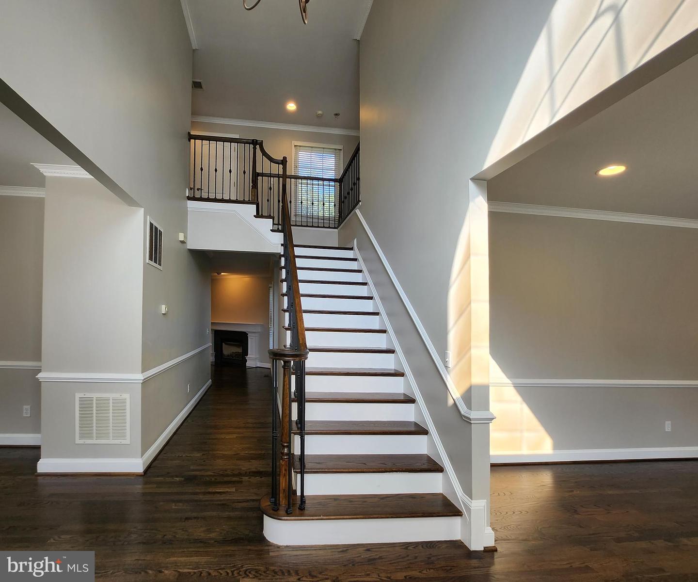 610 Meadow Ln Sw Property Photo 4