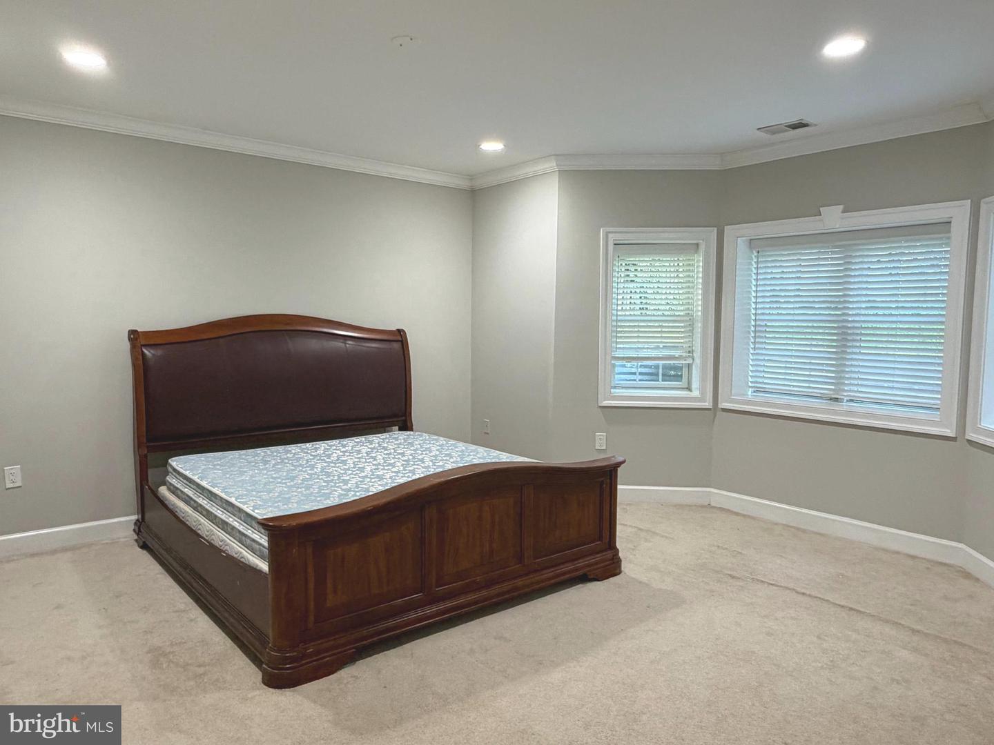 6529 Fairlawn Dr Property Photo 34
