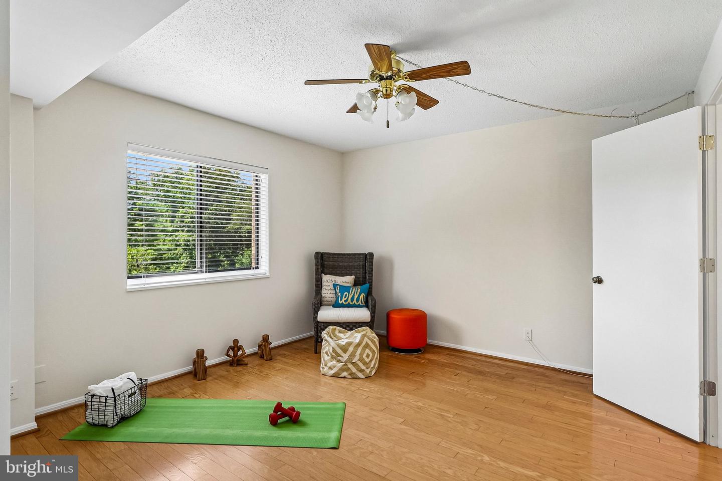 5901 Mount Eagle Dr #409 Property Photo 15