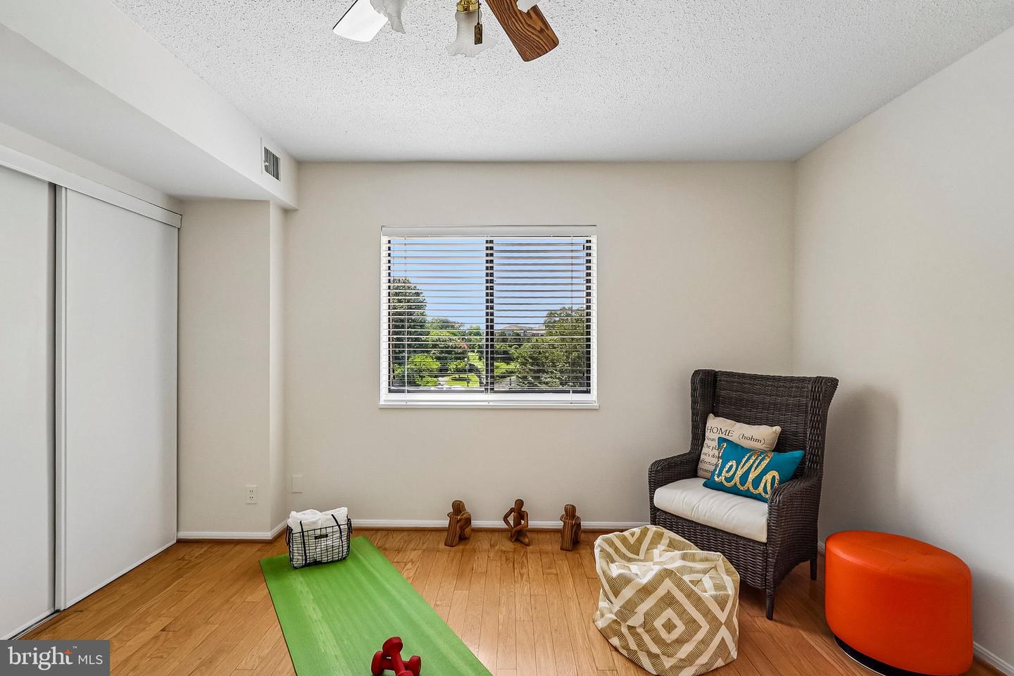 5901 Mount Eagle Dr #409 Property Photo 16