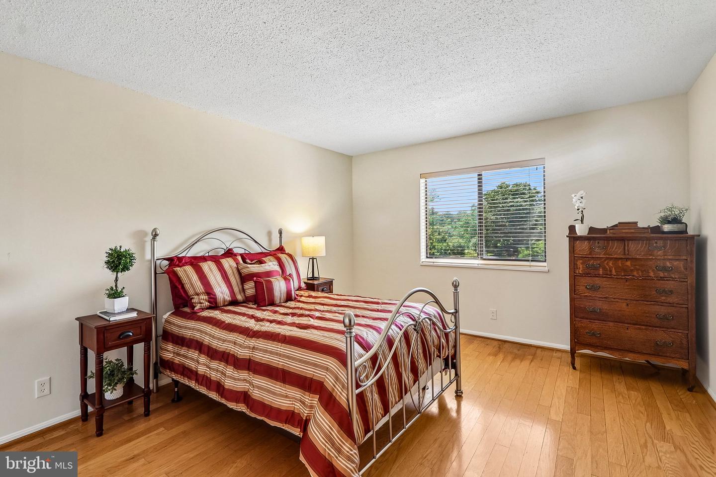 5901 Mount Eagle Dr #409 Property Photo 24