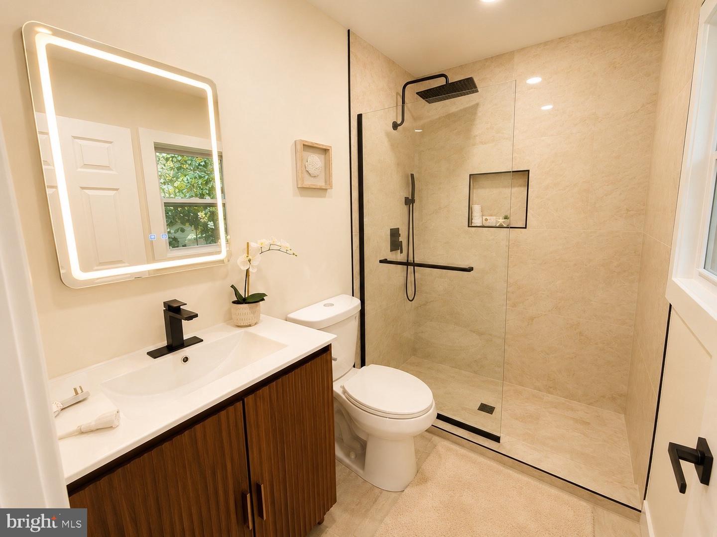 12009 Vale Rd Property Photo 51
