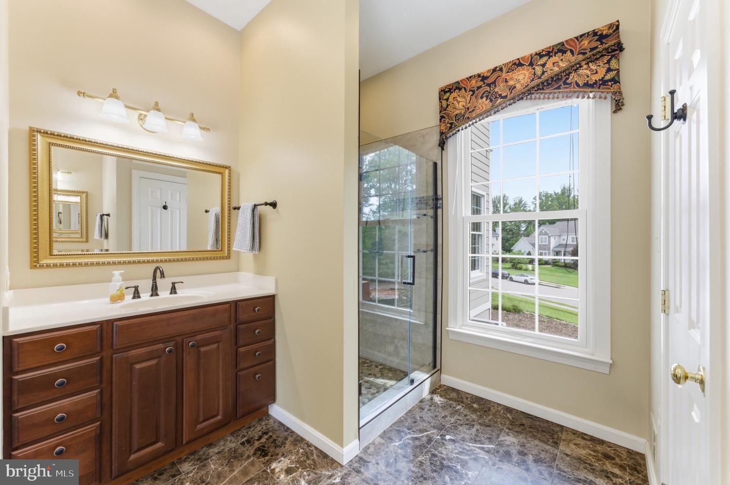 9889 Chapel Bridge Estates Dr Property Photo 27
