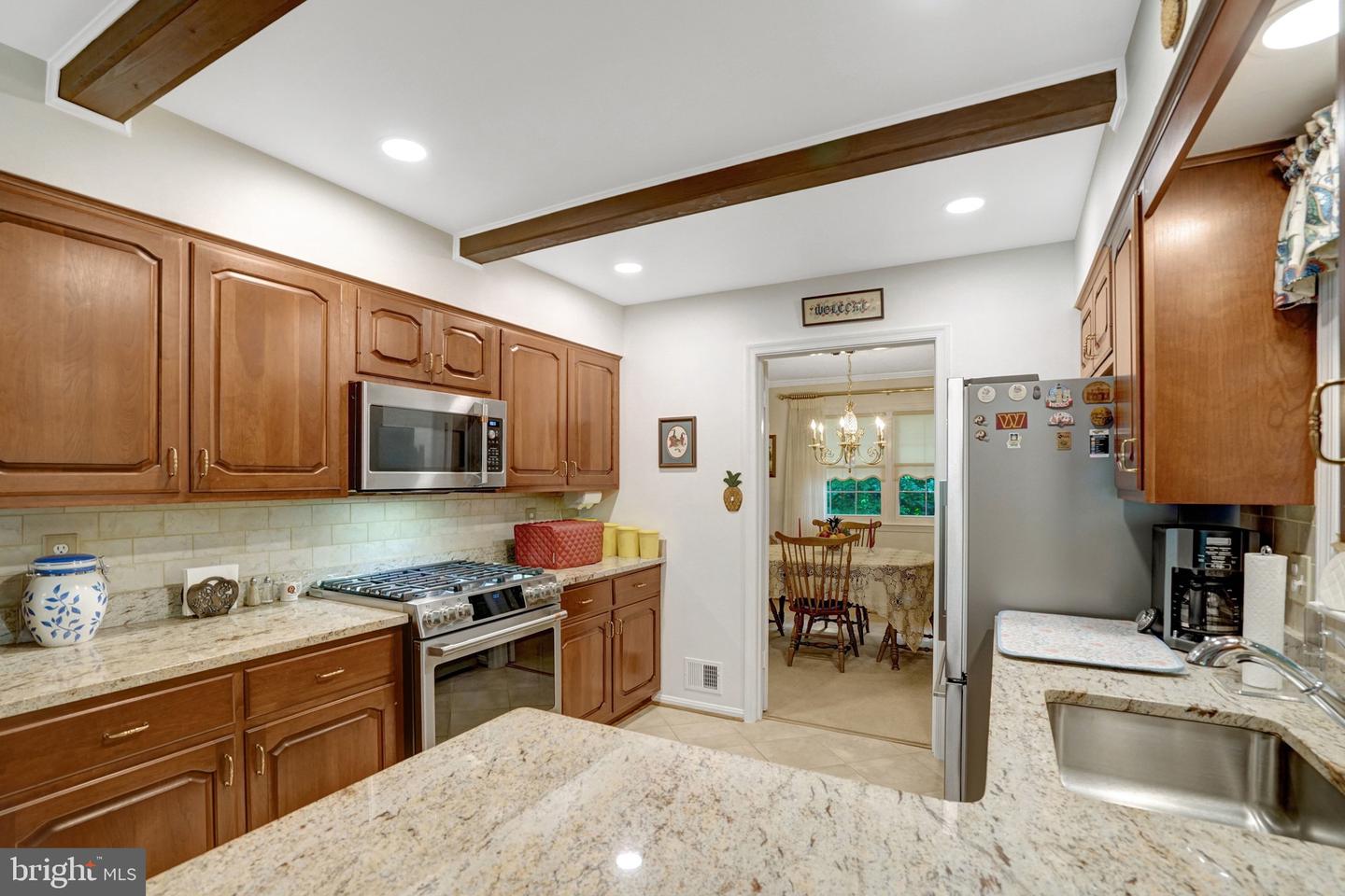 8422 Georgian Way Property Photo 18