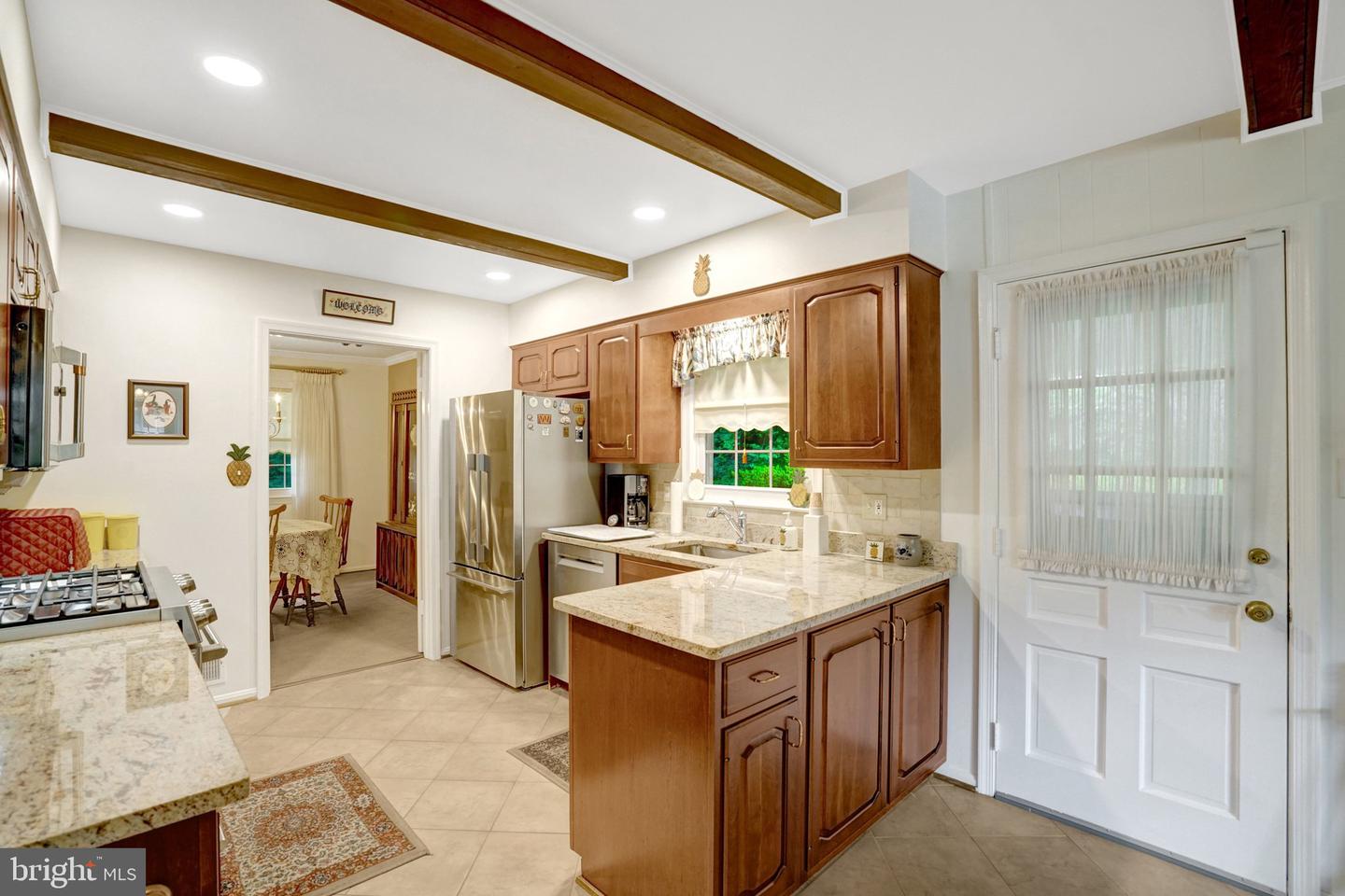 8422 Georgian Way Property Photo 20