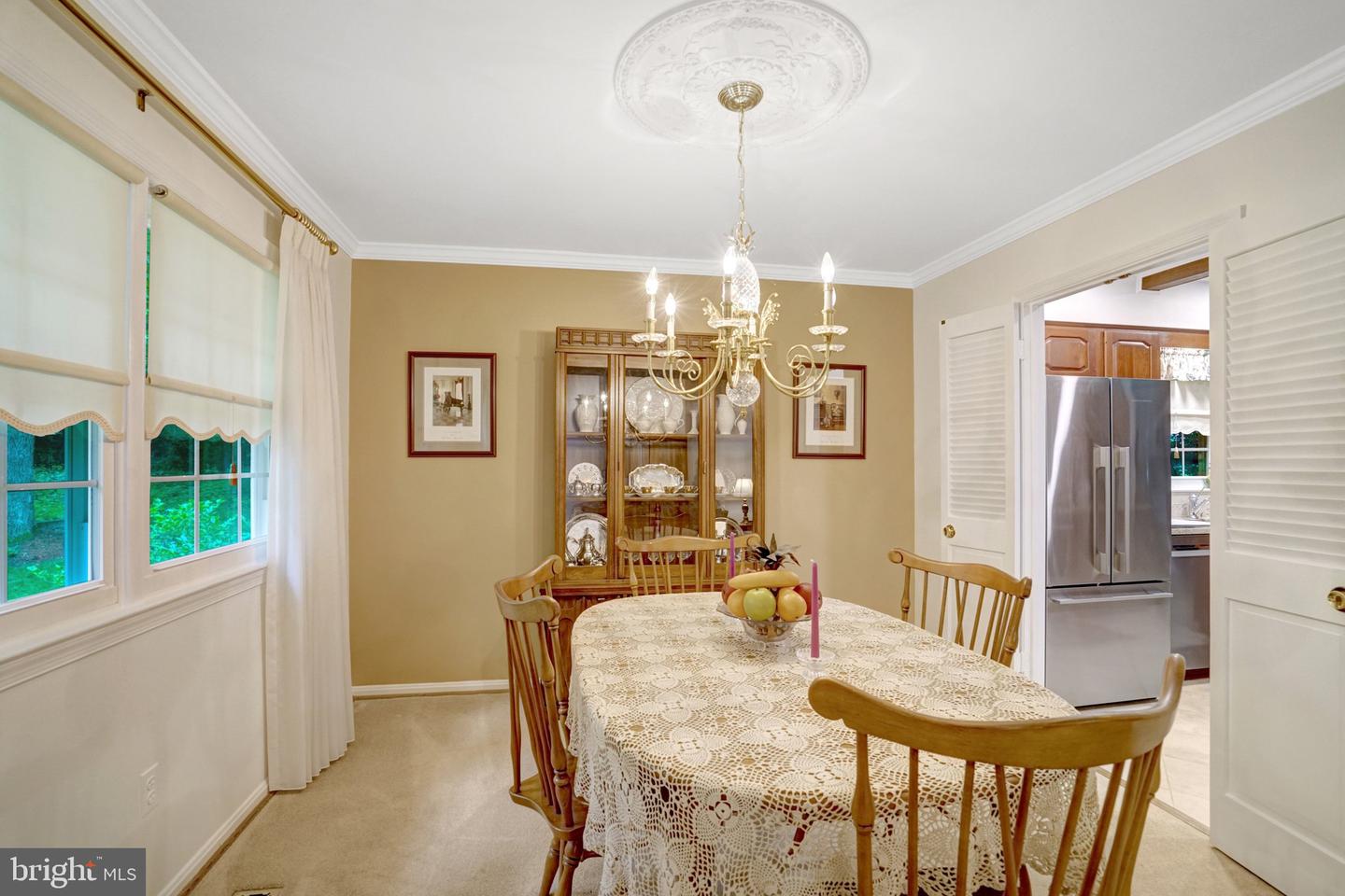 8422 Georgian Way Property Photo 31