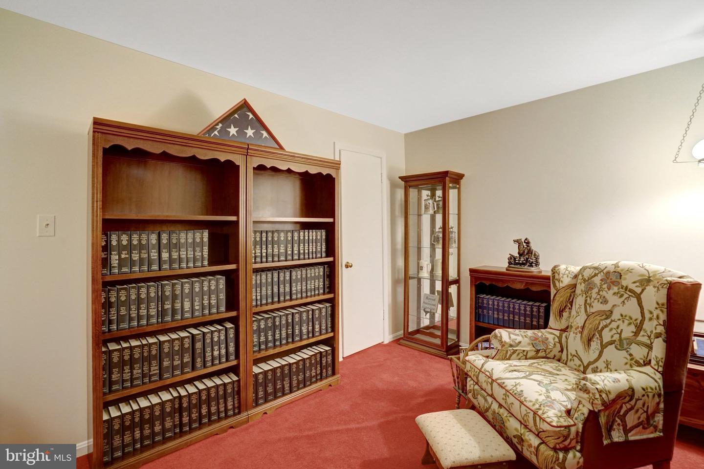 8422 Georgian Way Property Photo 36