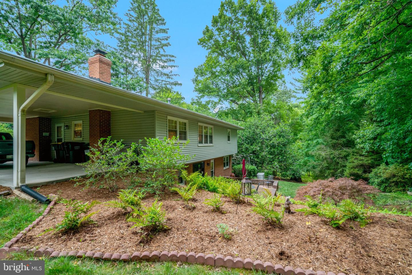 8422 Georgian Way Property Photo 60